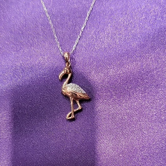 Elegant Silver Flamingo Pendant Necklace - Picture 2 of 4